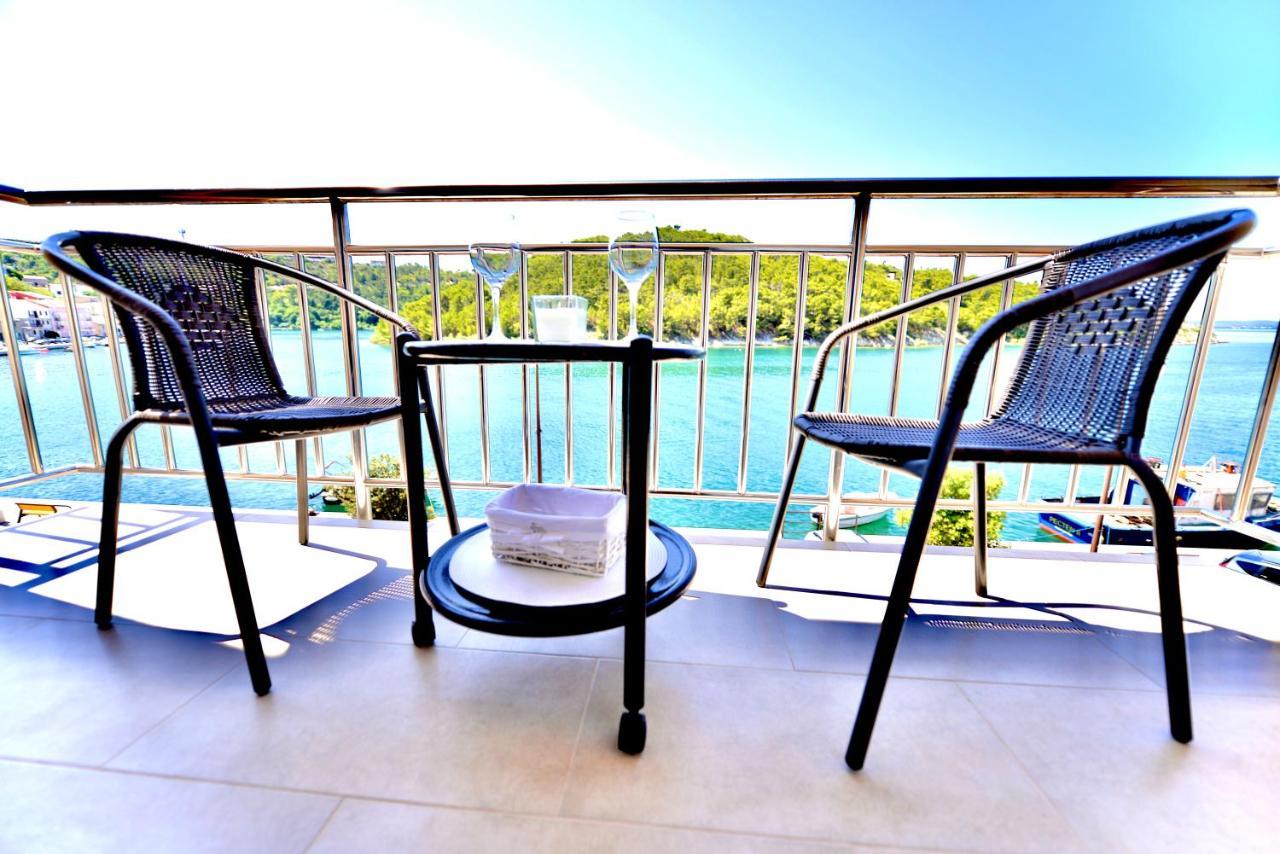 Apartment Niksa Novigrad  Esterno foto
